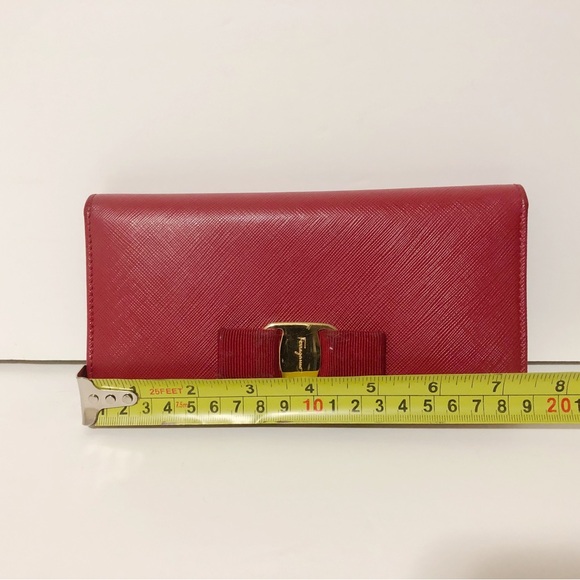 Authentic Salvatore Ferragamo Red Colour Leather Long Wallet Purse - Picture 15 of 15
